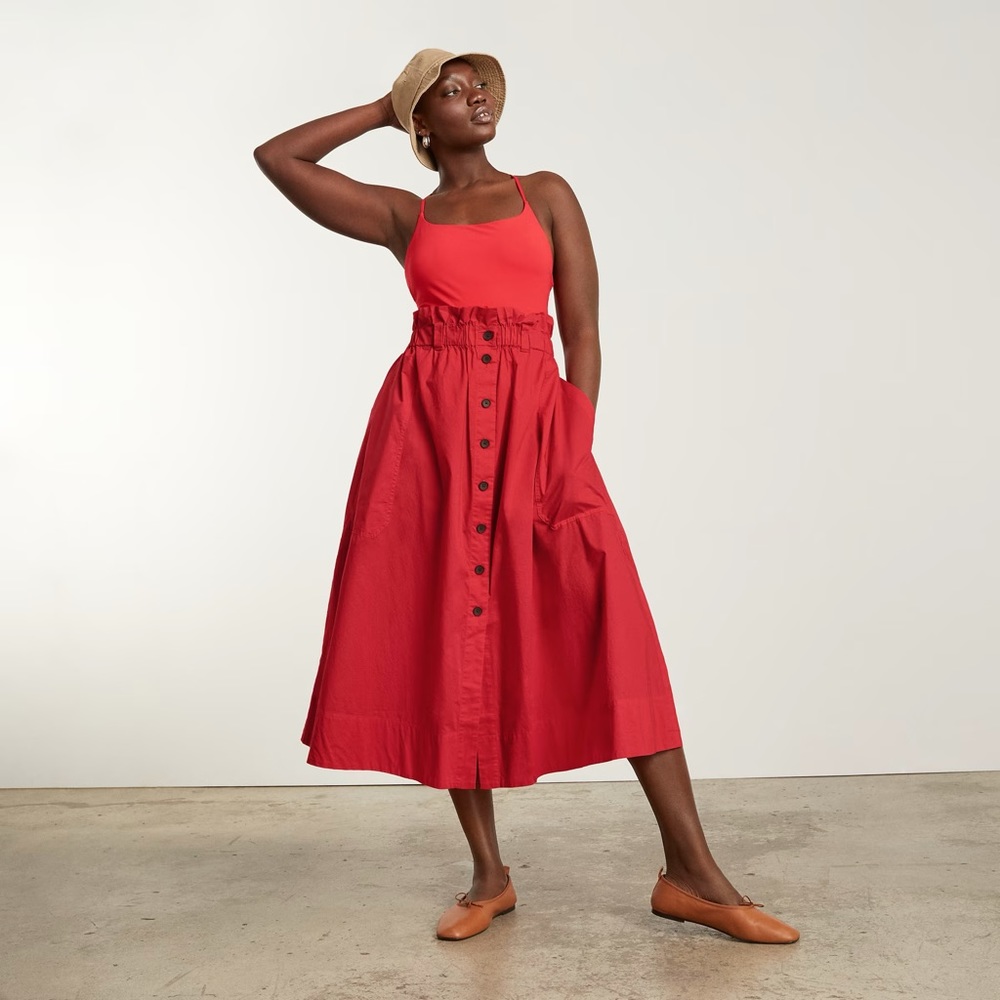everlane easy button front skirt red size m